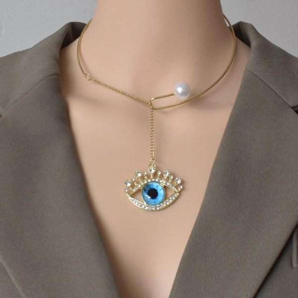 pendant necklaces 2021 european and american metal open necklace net red temperament pearl demon eye design clavicle chain, Silver
pendant necklaces 2021 european and american metal open necklace net red temperament pearl demon eye design clavicle chain, Silver