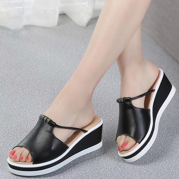 slippers 2021 women slipper sandals high heels wedges platform leather fish mouth crystal elegant female summer ladies shoes, Black
slippers 2021 women slipper sandals high heels wedges platform leather fish mouth crystal elegant female summer ladies shoes, Black