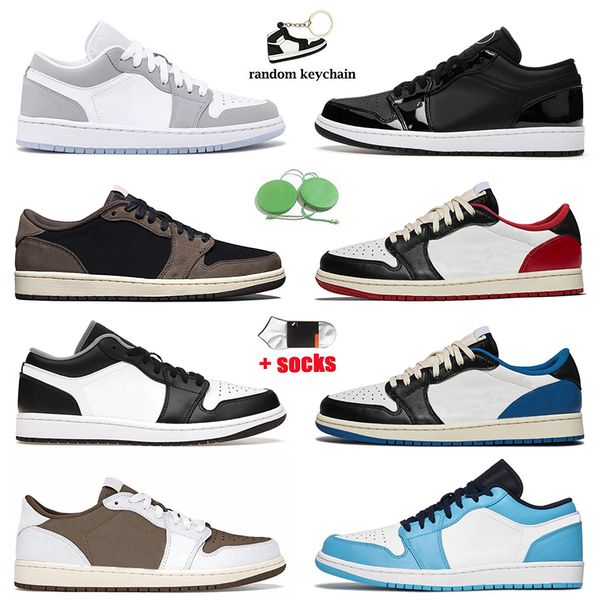 women mens sneakers jumpman 1 low basketball shoes 1s wolf grey carbon fiber all-star black toe fragment reverse mocha unc sports trainers s
women mens sneakers jumpman 1 low basketball shoes 1s wolf grey carbon fiber all-star black toe fragment reverse mocha unc sports trainers s