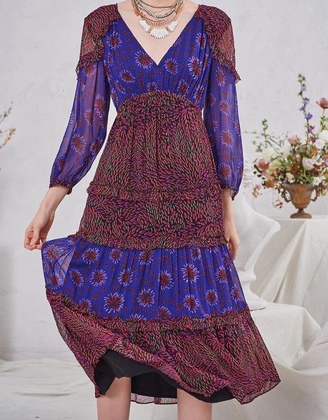 dress 2021 spring / summer bohemian style v-neck print thin high-waist long sleeve silk midi 5lwm, Black;gray
dress 2021 spring / summer bohemian style v-neck print thin high-waist long sleeve silk midi 5lwm, Black;gray