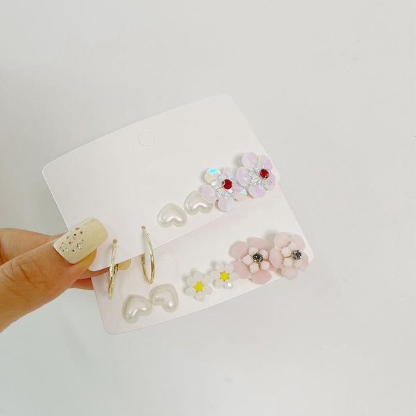 stud women's romantic korean fashion resin beaded flower earring cute ladies pearl colors heart earrings for female jewelry, Golden;silver
stud women's romantic korean fashion resin beaded flower earring cute ladies pearl colors heart earrings for female jewelry, Golden;silver