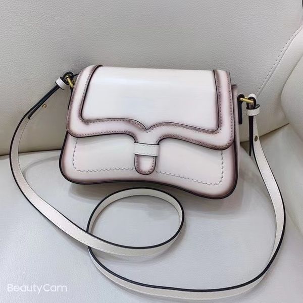 design hand new style patent square gradient color fashion one shoulder slant span small leather women's flap bag, Red;black
design hand new style patent square gradient color fashion one shoulder slant span small leather women's flap bag, Red;black