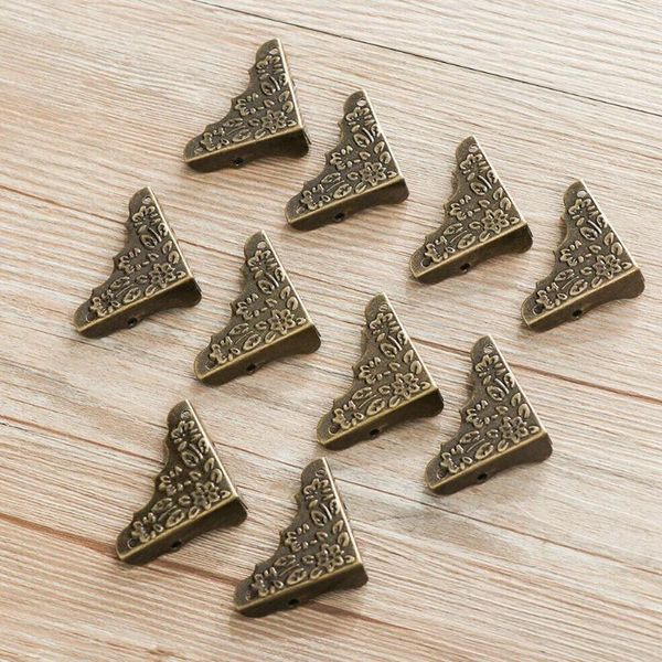 craft tools 8pcs 37mm metal book scrapbooking menus folders protection notebook antique corner bronze protectors w0c6
craft tools 8pcs 37mm metal book scrapbooking menus folders protection notebook antique corner bronze protectors w0c6