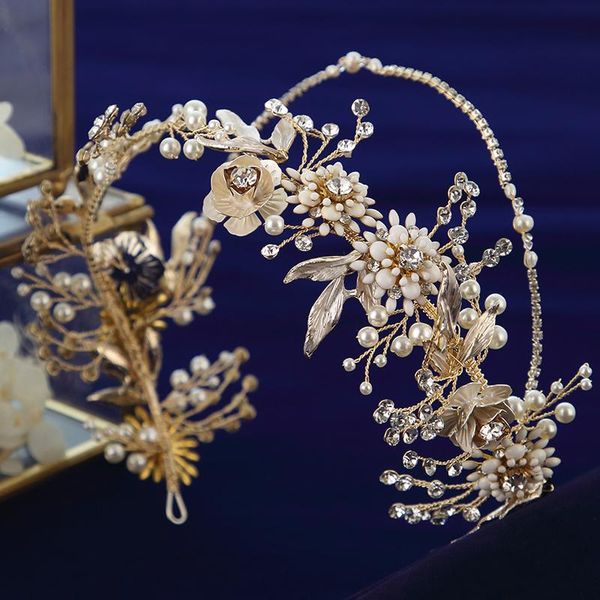 hair clips & barrettes european soft flower brides hairbands tiaras with earring adjustable bridal headbands evening head wear, Golden;silver
hair clips & barrettes european soft flower brides hairbands tiaras with earring adjustable bridal headbands evening head wear, Golden;silver