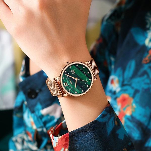 ladies diamond malachite face gift set watch bracelet clasp luxury waterproof retro fashion quartz wristwatches, Slivery;brown
ladies diamond malachite face gift set watch bracelet clasp luxury waterproof retro fashion quartz wristwatches, Slivery;brown