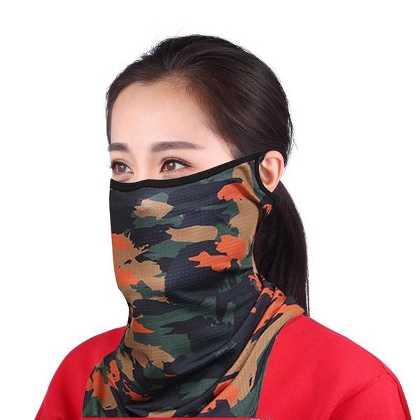 1pc winter outdoor camouflage pattern seamless face cover sports scarf ear hanging neck tube riding windproof bandana cycling caps & masks, Black
1pc winter outdoor camouflage pattern seamless face cover sports scarf ear hanging neck tube riding windproof bandana cycling caps & masks, Black