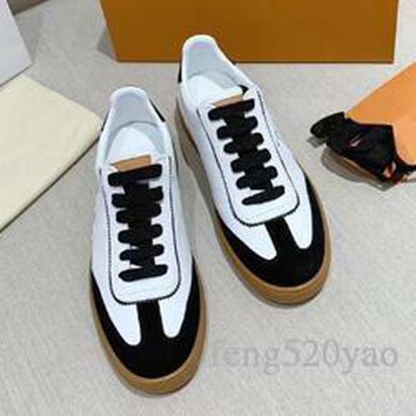 platform men gym casual shoes women travel leather lace-up sneaker cowhide fashion trainers letters thick bottom woman shoe flat lady sneake, Black
platform men gym casual shoes women travel leather lace-up sneaker cowhide fashion trainers letters thick bottom woman shoe flat lady sneake, Black