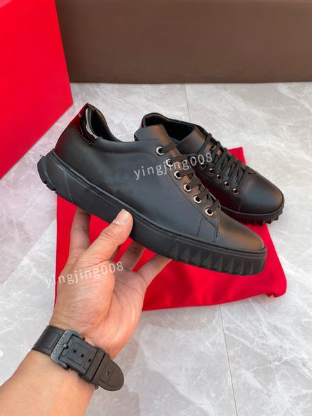 2022 designers sneakers washed jacquard denim shoes men women trainers canvas leather sneaker embroidered vintage shoe size38-45, Black
2022 designers sneakers washed jacquard denim shoes men women trainers canvas leather sneaker embroidered vintage shoe size38-45, Black