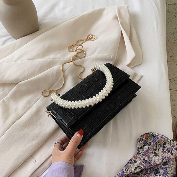 evening bags fashion ladies pu leather messenger bag 2021 pearl color handle solid shoulder elegant female travel handbag
evening bags fashion ladies pu leather messenger bag 2021 pearl color handle solid shoulder elegant female travel handbag
