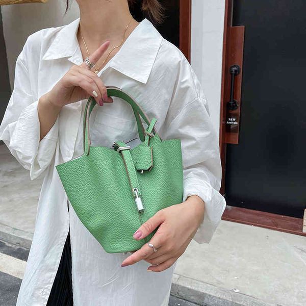 women's bag fashion handbag high capacity tote bag litchi pattern pu leather bucket purses black friday
women's bag fashion handbag high capacity tote bag litchi pattern pu leather bucket purses black friday