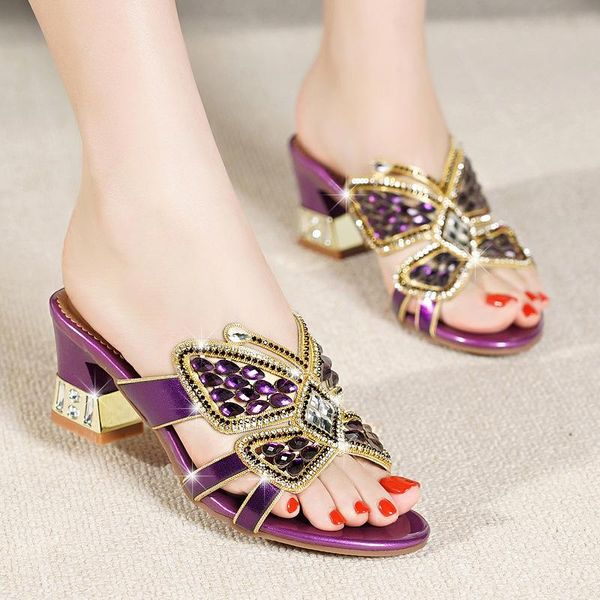slippers summer women genuine leather open toe thick high heels sandals fashion comfortable diamond mules shoes for ladies 4798, Black
slippers summer women genuine leather open toe thick high heels sandals fashion comfortable diamond mules shoes for ladies 4798, Black