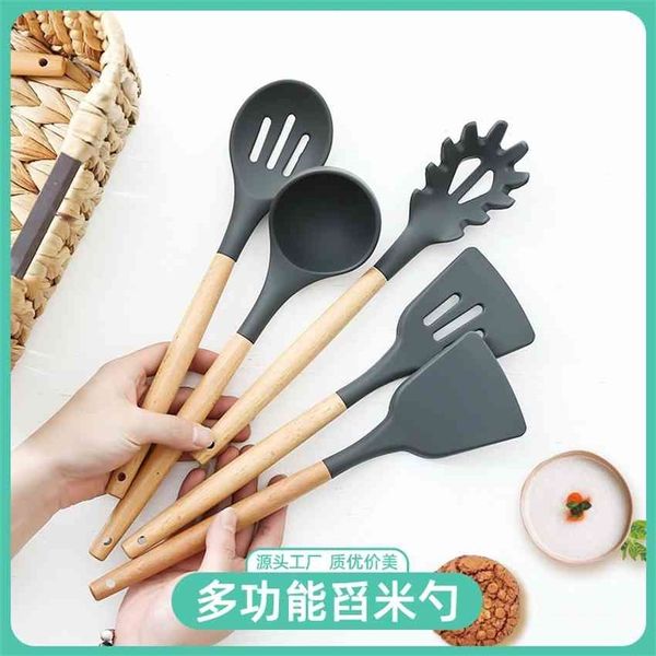 factorylje8leaky cooking wooden handle shovel silica gel spoon spatula storage shelf household kitchenware baking set
factorylje8leaky cooking wooden handle shovel silica gel spoon spatula storage shelf household kitchenware baking set