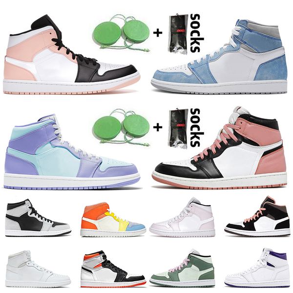 high og court purple men women 1s basketball shoes jumpman 1 sneakers mid to my first coach grey trainers size 36-46, White;red
high og court purple men women 1s basketball shoes jumpman 1 sneakers mid to my first coach grey trainers size 36-46, White;red