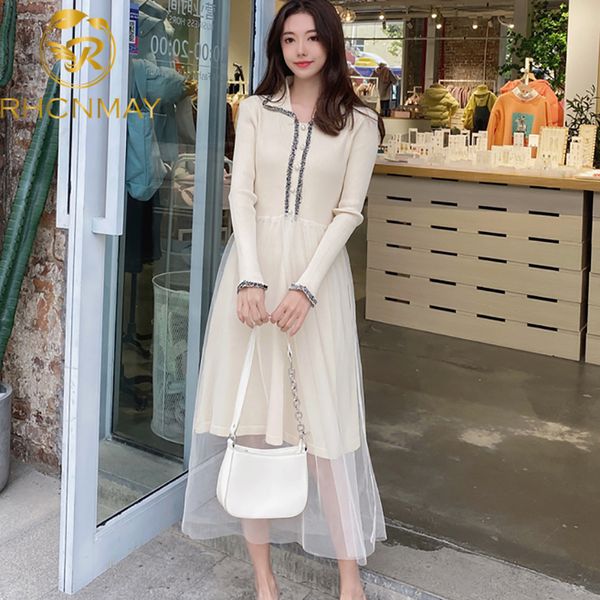 2021 spring autum new korean fashion vintage woman lapel knitted stitching mesh dresses long sleeves slim knitting dressswimwear bathing sui, Black;gray
2021 spring autum new korean fashion vintage woman lapel knitted stitching mesh dresses long sleeves slim knitting dressswimwear bathing sui, Black;gray