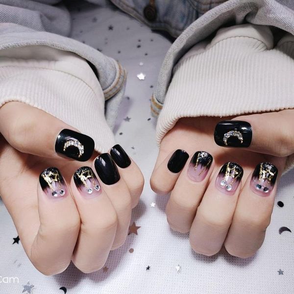 24pcs/box with 2g glue gradient black stars fake nails press on fashion shiny paillette punk full cover short nail patches1, Red;gold
24pcs/box with 2g glue gradient black stars fake nails press on fashion shiny paillette punk full cover short nail patches1, Red;gold