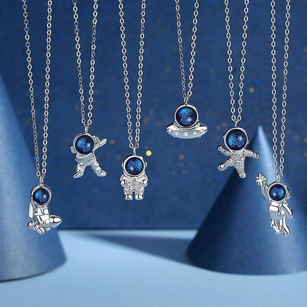 2021 space odyssey series sterling silver astronaut pendant necklace lovely girl fashion instagram crowd clavicle chain
2021 space odyssey series sterling silver astronaut pendant necklace lovely girl fashion instagram crowd clavicle chain