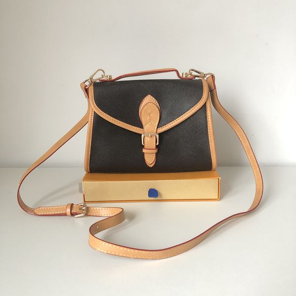 designer new messenger bag 5a women's leather shoulder bag l luxury brand handbag fashion paris presbyopia bag women's premium wal
designer new messenger bag 5a women's leather shoulder bag l luxury brand handbag fashion paris presbyopia bag women's premium wal