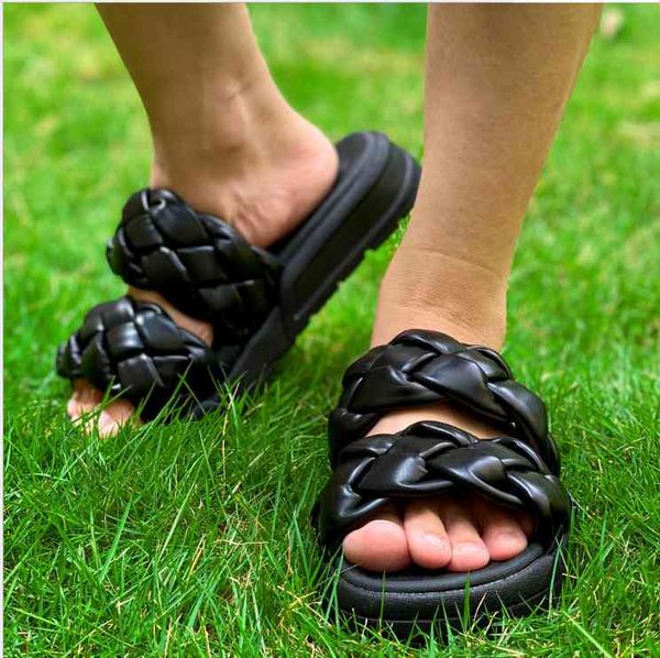 woman flat sandal outdoor slippers fashion women slides 2021 summer one-word drag flat ins trend outdoor ladies sandals, Black
woman flat sandal outdoor slippers fashion women slides 2021 summer one-word drag flat ins trend outdoor ladies sandals, Black