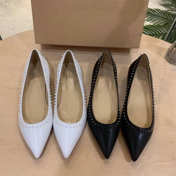 spring/autumn classical womens flats genuine leather fashion mature ladies shoes solid soft shallow rivet womens shoes, Black
spring/autumn classical womens flats genuine leather fashion mature ladies shoes solid soft shallow rivet womens shoes, Black