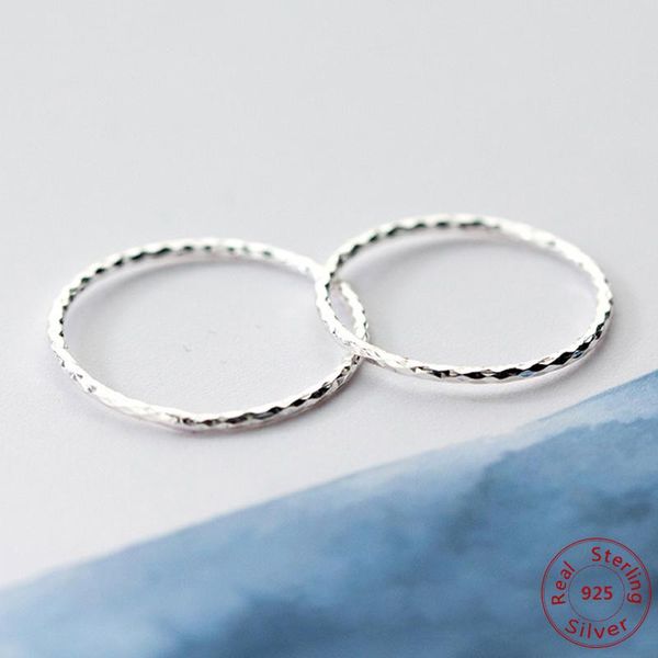 exquisite original rings for women men simple thin classical round wedding fashion jewelry gift cluster, Golden;silver
exquisite original rings for women men simple thin classical round wedding fashion jewelry gift cluster, Golden;silver