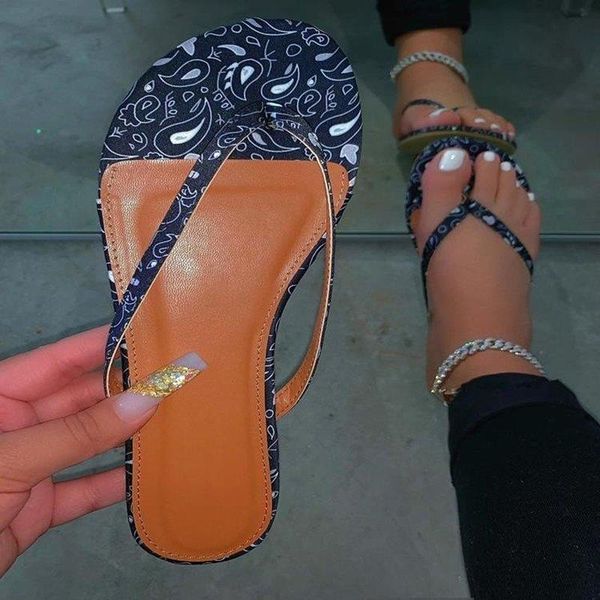 slippers casual classic women's fashion simple vamp personality printing decoration flat flip flops novel word, Black
slippers casual classic women's fashion simple vamp personality printing decoration flat flip flops novel word, Black