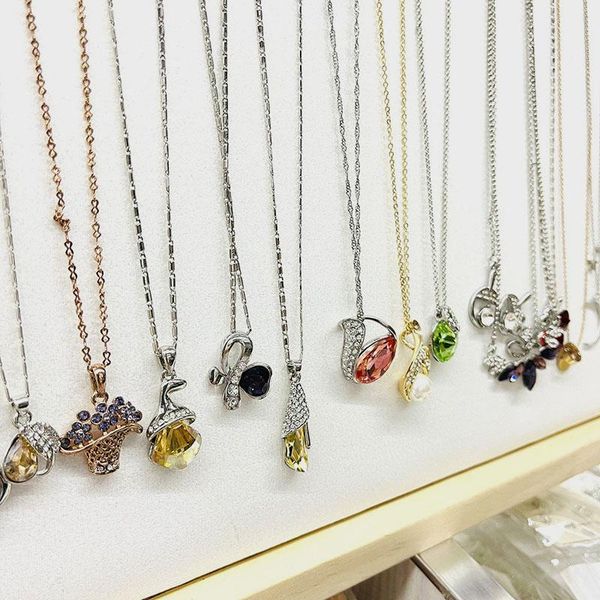 pendant necklaces 100 pcs/lot classic fashion austria crystal jewelry natural stone women gifts for friends, Silver
pendant necklaces 100 pcs/lot classic fashion austria crystal jewelry natural stone women gifts for friends, Silver