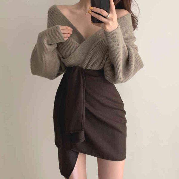 two piece dress autumn chic cross v neck lantern sleeve knit sweater shirt high waist wrap hip bandage irregular skirt women wild jcra, White
two piece dress autumn chic cross v neck lantern sleeve knit sweater shirt high waist wrap hip bandage irregular skirt women wild jcra, White