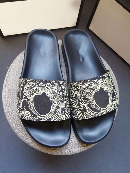europe and the united states new style slippers, big head drag, flip-flops and so on. welcome everybody thank you, Black
europe and the united states new style slippers, big head drag, flip-flops and so on. welcome everybody thank you, Black