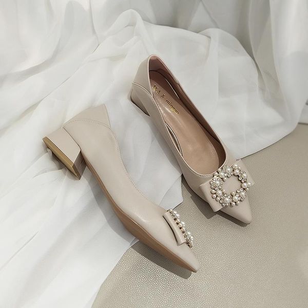 dress shoes slhjc 3 cm women pearls low heel pointed toe pumps sweet office lady spring autumn leather, Black
dress shoes slhjc 3 cm women pearls low heel pointed toe pumps sweet office lady spring autumn leather, Black
