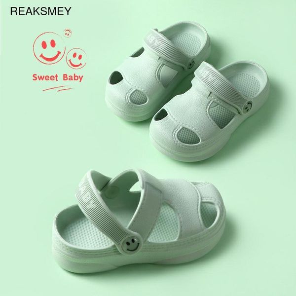 baby sandals summer 1- years old boys' home soft shoes non slip breathable hole kids girls' so034, Black;red
baby sandals summer 1- years old boys' home soft shoes non slip breathable hole kids girls' so034, Black;red