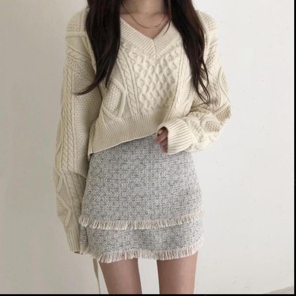 autumn and winter european women sweaters american style retro twist back tie knitting, White;black
autumn and winter european women sweaters american style retro twist back tie knitting, White;black