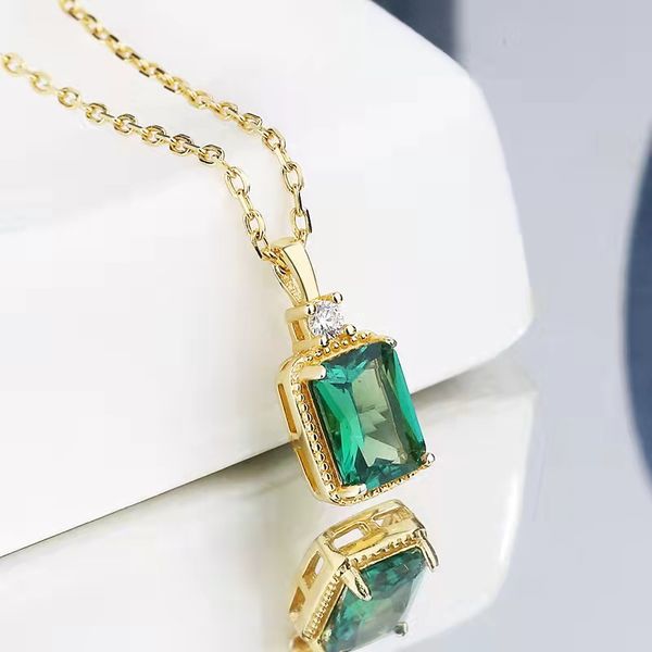 s925 silver 5*7 stone green pendant necklaces natural diamond luxury simple design wholesale women necklace with box
s925 silver 5*7 stone green pendant necklaces natural diamond luxury simple design wholesale women necklace with box