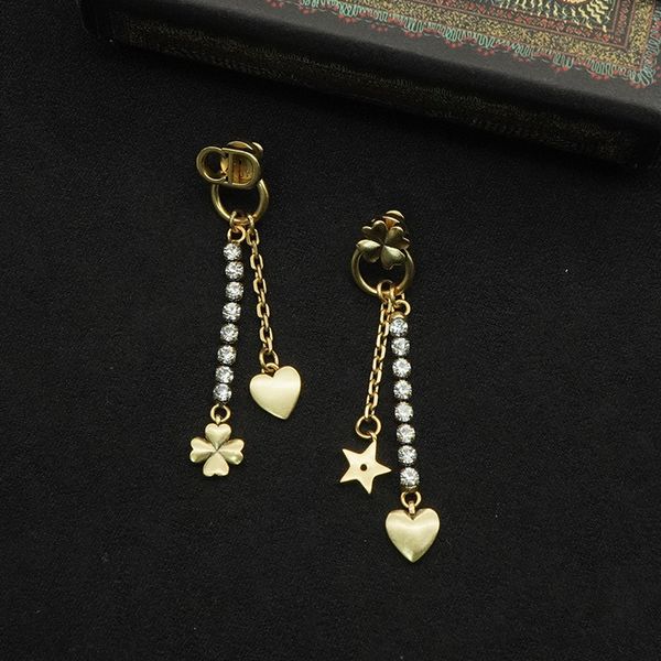 irregular earrings tassel full drill love design sense network red live broadcast with the same type, Black
irregular earrings tassel full drill love design sense network red live broadcast with the same type, Black