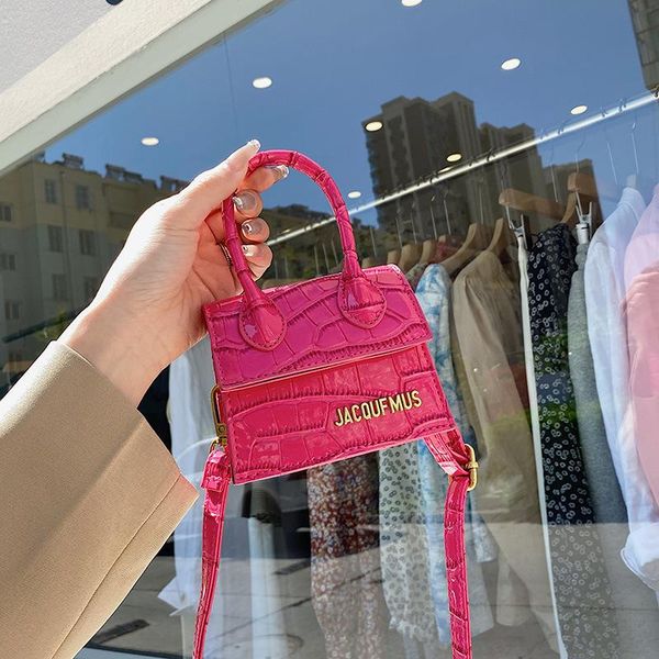evening bags fashion good quality mini shoulder for women 2021 crocodile designer crossbody pu leather handbags sac de luxe femme
evening bags fashion good quality mini shoulder for women 2021 crocodile designer crossbody pu leather handbags sac de luxe femme
