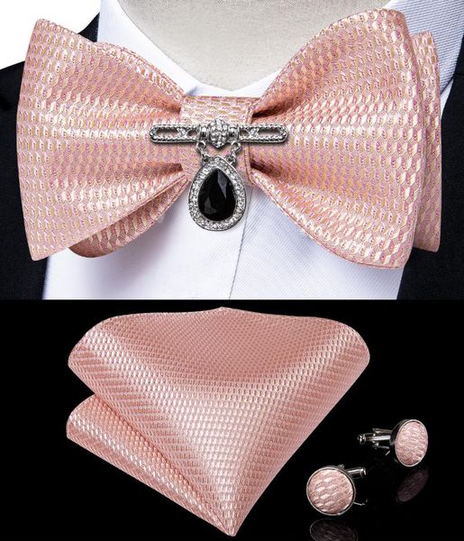 bow ties arrival mens tie original design silk self-tie butterfly groom man hanky brooch set for wedding party, Black;gray
bow ties arrival mens tie original design silk self-tie butterfly groom man hanky brooch set for wedding party, Black;gray