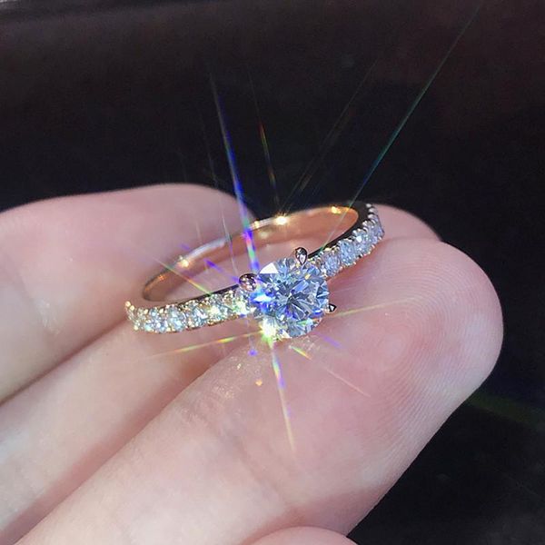 cluster rings shiny crystal round for girls bride wedding accessories charm lady silver 925 ring female princess anniversary, Golden;silver
cluster rings shiny crystal round for girls bride wedding accessories charm lady silver 925 ring female princess anniversary, Golden;silver