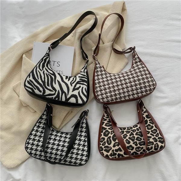 evening bags 2021 fashion exquisite shopping bag retro casual women totes plaid underarm shoulder female purse pouch handbag
evening bags 2021 fashion exquisite shopping bag retro casual women totes plaid underarm shoulder female purse pouch handbag