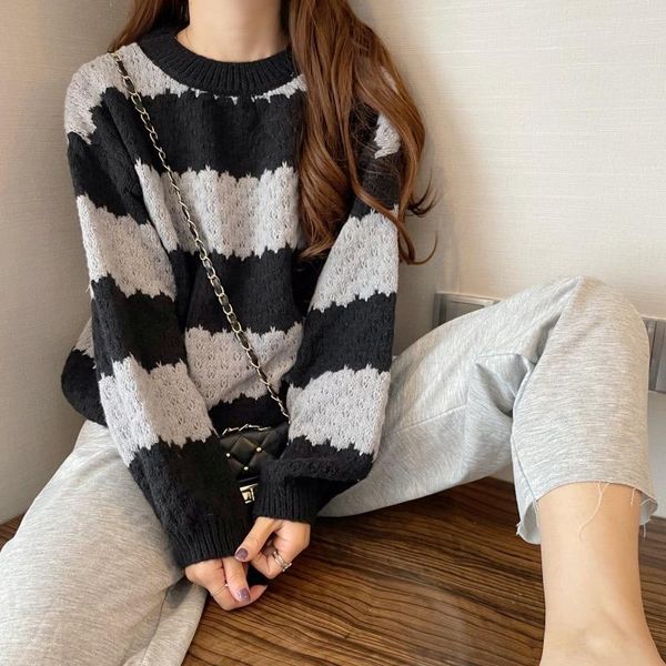 women's sweaters korean style loose thick lazy all-match color contrast striped sweater women casual knitting pullover, White;black
women's sweaters korean style loose thick lazy all-match color contrast striped sweater women casual knitting pullover, White;black