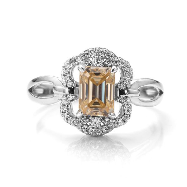 boeycjr 925 silver 1ct 5*7mm emerald cut champagne moissanite vvs1 engagement wedding diamond ring for women, Slivery;golden
boeycjr 925 silver 1ct 5*7mm emerald cut champagne moissanite vvs1 engagement wedding diamond ring for women, Slivery;golden