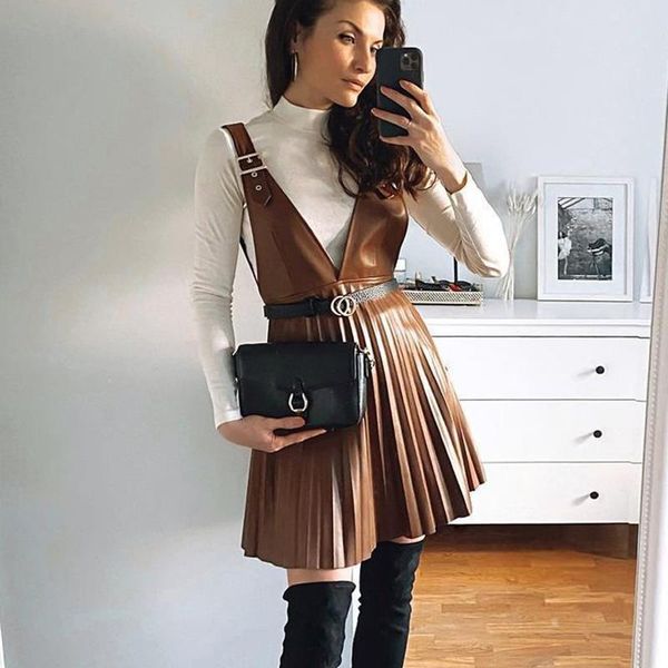 ardm autumn womens dress elegant woman v neck straple pleated mini vintage offise ladies pu faux leather vestido de festa, Black;gray
ardm autumn womens dress elegant woman v neck straple pleated mini vintage offise ladies pu faux leather vestido de festa, Black;gray