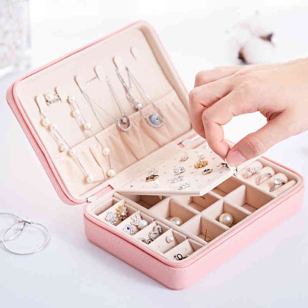 cosmetic bags portable princess european korean earrings small simple bracelets jewelry storage box
cosmetic bags portable princess european korean earrings small simple bracelets jewelry storage box