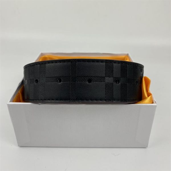 2012 classic fashion brand belt, two styles of double-sided floral designer belt with 4-color metal buckle, 3.8 cm wide, Black;brown
2012 classic fashion brand belt, two styles of double-sided floral designer belt with 4-color metal buckle, 3.8 cm wide, Black;brown
