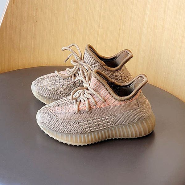 kids designer sneakers hiphop brand kanye shoes for boys girls teens active breathable children running eur 24-35, Black;red
kids designer sneakers hiphop brand kanye shoes for boys girls teens active breathable children running eur 24-35, Black;red