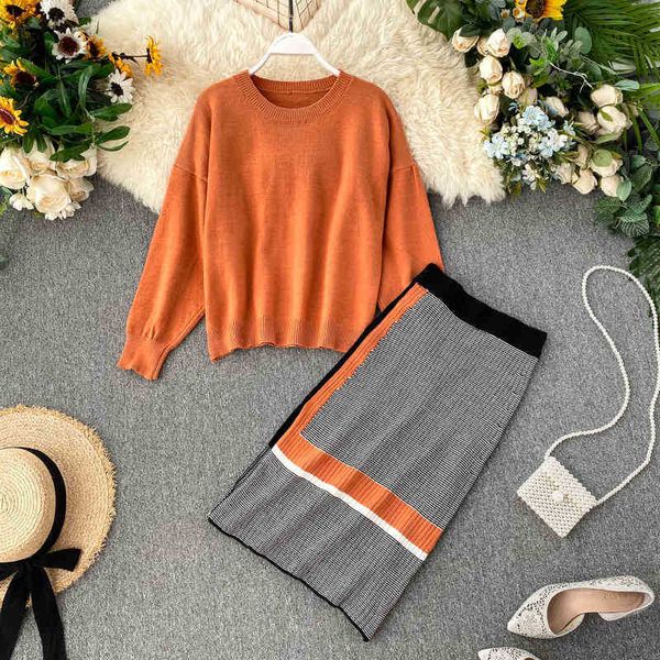 two piece dress knitted sweater + skirt suit, long sleeve knitted garment, cardigan skirt, suit edx2, White
two piece dress knitted sweater + skirt suit, long sleeve knitted garment, cardigan skirt, suit edx2, White