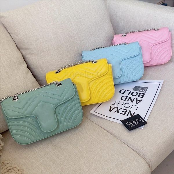 2022 high luxury brand designer fashion bag single shoulder small square bag four colors recommended bao0007
2022 high luxury brand designer fashion bag single shoulder small square bag four colors recommended bao0007