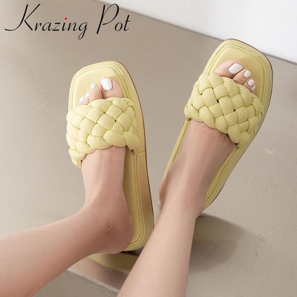 slippers krazing pot 2021 fashion casual summer shoes slip on elegant outside slides pleated brand concise mules, Black
slippers krazing pot 2021 fashion casual summer shoes slip on elegant outside slides pleated brand concise mules, Black