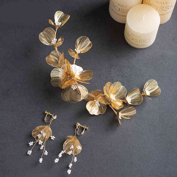 jewelry sets baroque forehead head gold metal flower tiara earrings bridal wedding hair accessories for women headpiece, Black
jewelry sets baroque forehead head gold metal flower tiara earrings bridal wedding hair accessories for women headpiece, Black