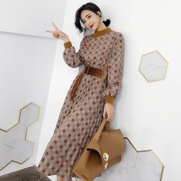 casual dresses autumn women vintage plaid lantern sleeve female maxi elegant sashes party vestidos femme qol8, Black;gray
casual dresses autumn women vintage plaid lantern sleeve female maxi elegant sashes party vestidos femme qol8, Black;gray
