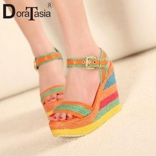 arrival ladies trendy mixed-color sandals 2021 high wedges women fashion platform shoes woman, Black
arrival ladies trendy mixed-color sandals 2021 high wedges women fashion platform shoes woman, Black
