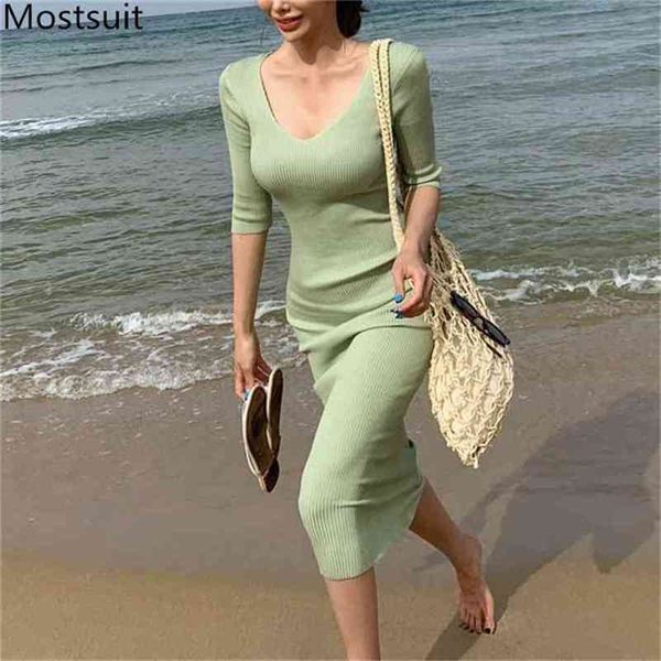 autumn korean knitted long dress women deep v-neck half sleeve high stretch slim es solid fashion elegant ladies 210513, Black;gray
autumn korean knitted long dress women deep v-neck half sleeve high stretch slim es solid fashion elegant ladies 210513, Black;gray